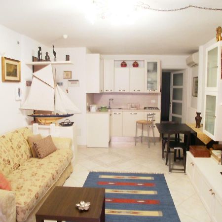 Residence Gloria Градо Екстериор снимка